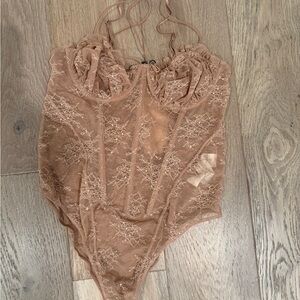 Zara Lace Bodysuit in nude brown